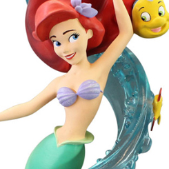 Figura Ariel 30 Aniversario, basada en el clásico de Disney La Sirenita. Celebra el 30 aniversario de La Sirenita de Disney con esta dinámica figura 