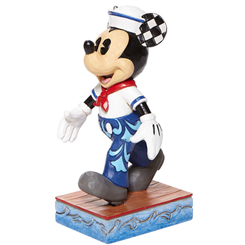 Siéntete como un marinero con Mickey Mouse con esta estupenda y realista figura con una altura aproximada de 13,5 cm., en donde se ha mezclado la magia de las figuras de Walt Disney 