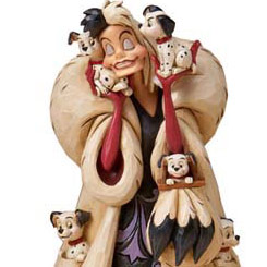 Figura de Cruella De Vil cubierta con la piel de Diva que fue creada para conmemorar el 50 Aniversario de la película de Disney, Los 101 Dálmatas. 