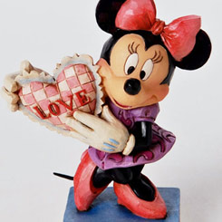 Romántica figura de Minnie Mouse (Minnie Mouse Love). Con esta figura de cerca de 11 cm., de altura.