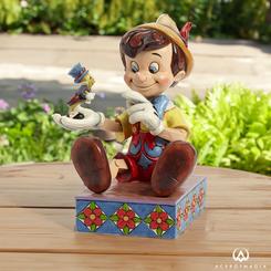 Figura de Pinocchio y Pepito Grillo para celebrar el 75th Aniversario de la película realizada por Walt Disney en 1940 Pinocchio. Con esta figura titulada “Dame un Silbidito” con una altura aproximada de 19 cm., 