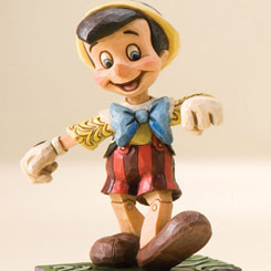 Figura del entrañable personaje Pinocchio, de la película realizada por Walt Disney en 1940 Pinocchio.