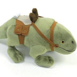 Peluche oficial de Dewback basado en la saga Star Wars de George Lucas. Ahora puedes disfrutar con este divertido peluche oficial con unas dimensiones aproximadas de 34 x 16 x 15 cm