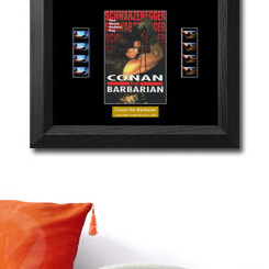 <b>FilmCell número 1 de 1000</b>. Cuadro con el poster de Conan con negativos originales de la película.  Incluye certificado. Edición Limitada a 1000 unidades.