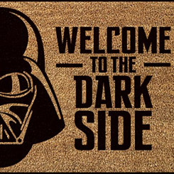Precioso felpudo con el texto Welcome to the Dark Side inspirado en la mítica saga de “Star Wars” creada por George Lucas, ideal como felpudo de bienvenida. 