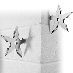 Colgador de Pared en forma de Estrella Ninja, realizada en metal, medidas aproximadas 10cm x 10cm x 0.8cm.