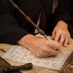 Espectacular y realista bolígrafo en forma de la réplica oficial de la varita del profesor Albus Dumbledore con motivo de la película Harry Potter, Las Reliquias de la Muerte 