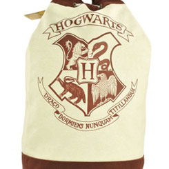 ¡Lleva contigo el orgullo de Hogwarts a donde quiera que vayas con la Bolsa Oficial de Hogwarts Crest! Esta no es solo una bolsa, es tu conexión directa con la magia y el encanto del mundo de Harry Potter. 