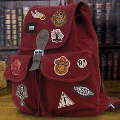 Espectacular set de 14 parches oficiales de Harry Potter. Ahora podrás hacer que tu ropa o mochila sea épica con esta colección surtida.