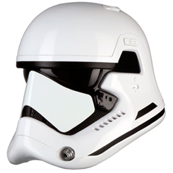 Réplica 1/1 Casco de First Order Stormtrooper basado en la saga de Star Wars. Este casco ha sido escaneado digitalmente para que sea una copia exacta del que vimos en la gran pantalla. 