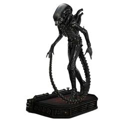 Hay piezas de colección que decoran y hay piezas que dominan por completo el espacio, y esta estatua Alien Big Chap Xenomorph pertenece a esa categoría. La Alien (Film) Museum Masterline XL Statue 1/3 Big Chap Xenomorph 