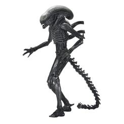 ¡El terror regresa con la Figura de Acción Ultimate Xenomorph XX121 de Alien: Romulus! Inspirada en la exitosa película de 2024 dirigida por Fede Álvarez, esta figura captura al icónico Xenomorph 