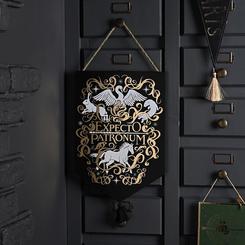 Colgante de pared Patronus Harry Potter brilla en la oscuridad, una pieza decorativa que transforma cualquier rincón con la fuerza visual de una de las imágenes más icónicas del universo mágico. 