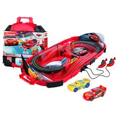 Velocidad de película en tu salón con el Carrera Race in a Case Cars Disney·Pixar: un circuito de carreras Cars que viaja contigo en formato maletín, listo para abrir, montar y correr donde quieras; su pista eléctrica para niños desde 3 años 