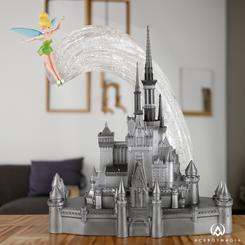 Celebra con asombro y alegría los 100 años de maravilla de Disney con una figura que trasciende el tiempo: la Figura D100 Castillo con Campanilla. Esta espectacular pieza, diseñada y creada cuidadosamente por Enesco Studios