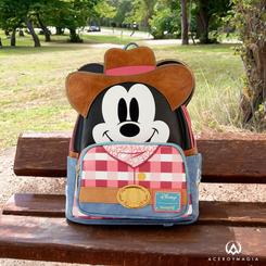 Descubre la mochila perfecta para deslumbrar con estilo y llevar contigo la magia de Disney en cada aventura. Presentamos la Mochila Mickey Cosplay de Disney by Loungefly, una pieza que combina calidad y autenticidad en cada detalle.