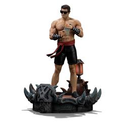 Puro carisma hollywoodense en escala de colección con la Mortal Kombat Art Scale de Iron Studios Johnny Cage, una figura 1/10 oficialmente licenciada que alcanza aprox. 24 cm y está esculpida en polystone