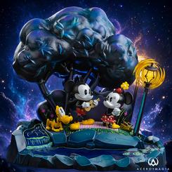 Statue Mickey, Minnie and Pluto's Day at the Park Disney Classics Deluxe Art Scale 1/10 reúne a tres iconos de Disney en una composición que transmite el tono alegre y nostálgico de la animación clásica.