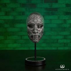 La oscuridad del universo de Harry Potter cobra forma en esta figura Mortífago Harry Potter de 18 cm, una pieza decorativa pensada para destacar en cualquier estantería, vitrina o rincón dedicado a la saga.