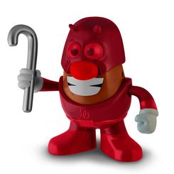 Explora el lado más divertido del universo Marvel con la figura coleccionable Mr. Potato Head edición especial Daredevil. Con una altura de 17 cm y fabricada en PVC de alta calidad, este héroe urbano adquiere un diseño único 