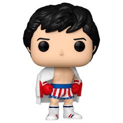 Fuerza, orgullo y espíritu de superación en formato de vitrina. Esta Figura POP de Rocky Balboa rinde homenaje al boxeador más legendario del cine con su icónico pantalón de barras y estrellas