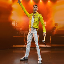 ¡Prepárate para rocanrolear con la figura de acción de Freddie Mercury! Rinde homenaje a una de las voces más distintivas y poderosas del rock con esta figura a escala de 18 cm. El legendario vocalista de Queen luce su icónica chaqueta amarilla del tour "