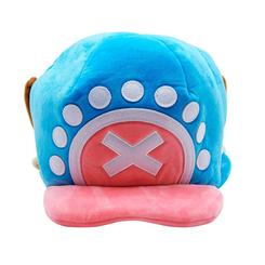 Este gorro réplica de Tony Tony Chopper eleva tu espíritu de aventura con su volumen perfecto y sus colores icónicos: azul, rosa y blanco combinados en 100 % poliéster de tacto suave. 