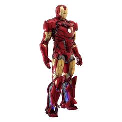 Ingeniería cinematográfica en pleno despliegue. Iron Man Mark III (Armor Suit Up Version) – Movie Masterpiece Diecast (escala 1/6, 32 cm) de Hot Toys / Sideshow recrea la icónica secuencia 