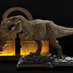 Prepárate para experimentar la batalla final de Jurassic World: Dominion en la comodidad de tu hogar con la impresionante estatua de Prime 1 Studio, el Tyrannosaurus-Rex Final Battle Ultimate Version. 