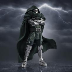 Figura S.H.Figuarts Doctor Doom de Avengers: Doomsday, creada por Tamashii Nations con 16 cm de altura, accesorios y piezas intercambiables. Su armadura, máscara y capa verde aportan una presencia imponente para vitrinas y colecciones Marvel selectas.