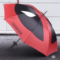 ¡Mantén tu estilo y tu ropa seca con el Paraguas Marvel Deadpool! Este paraguas cuenta con licencia oficial de Marvel y está hecho de una combinación de poliéster y metal para brindar durabilidad y resistencia