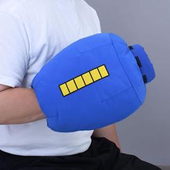 El cojín oficial de Mega Man en forma de Mega Buster es un accesorio perfecto para los seguidores de este icónico héroe de videojuegos. Con unas medidas de 32 x 16 x 16 cm, está fabricado en poliéster de alta calidad