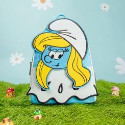 La mochila Loungefly de Pitufina trae la magia de Los Pitufos a tu día a día con un diseño vibrante y detallado que evoca la ternura de la emblemática pequeña pitufa. Con unas dimensiones de 22,5?cm de alto