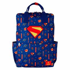 El emblema de la esperanza vuela contigo cada día gracias a esta mochila de nylon Superman Loungefly de gran capacidad (29,21 × 12,70 × 43,18 cm), diseñada para aguantar cualquier misión urbana