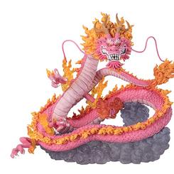 Descubre la impresionante estatua de PVC de FiguartsZERO de KOUZUKI MOMONOSUKE, del mundo de "ONE PIECE", en su modo Twin Dragons. ¡Expresivo y colorido, está montado en una nube en esta escena llena de acción