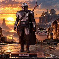 Set Hot Toys Deluxe de The Mandalorian y The Child a escala 1/6, con figura de 30 cm, hover pram, jetpack, armas, efectos, camtono con LED y base de exposición desértica.