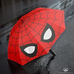 Despliega tu estilo con el paraguas plegable de Marvel inspirado en Spider-Man. Confeccionado en 100% poliéster, cuenta con una estructura robusta de metal y PVC, y un mango de PVC