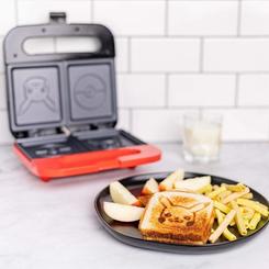 Desayunos con toque de entrenador: la Sandwichera Pokémon convierte cada bocado en un momento temático gracias a sus placas con relieve oficial que imprimen la silueta de una Poké Ball 