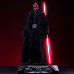 El lado oscuro cobra vida con la impresionante estatua Darth Maul 1:3 de la colección Hyperreal Series de Star Wars. Premium Collectibles Studio presenta este homenaje a uno de los villanos más enigmáticos y temidos de la saga