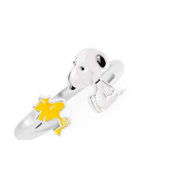 Anillo de plata 925 con diseño abierto que muestra a Snoopy y Woodstock de Peanuts. Ajustable y ligero, combina un acabado brillante con un toque de color amarillo en Woodstock.