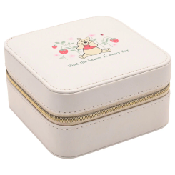 Joyero compacto de Winnie the Pooh Disney con cierre de cremallera y diseño bordado. Perfecto para guardar baratijas y accesorios con un toque de encanto y funcionalidad.