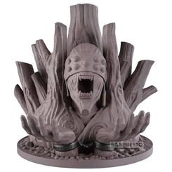 Figura The Gedo Statue FL Figure de Naruto Shippuden de 13 cm fabricada por BANPRESTO. Representa al Gedo Mazo en una pose dinámica con base circular que simula terreno rocoso, ideal para coleccionistas de anime.