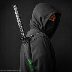 El paraguas One Piece Zoro Black Sword es un accesorio con licencia oficial, ideal para los seguidores de este popular anime. Con un diámetro de aproximadamente 121 cm