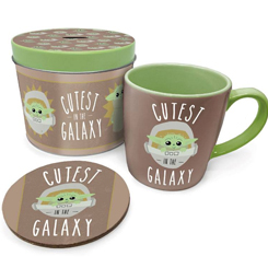 Set compuesto por una taza y un posavasos oficial con el motivo de The Child basada en la serie de Disney +, con el texto Cutest in the Galaxy, la taza está realizada en cerámica con una capacidad de 370 ml,