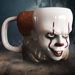 Espeluznante taza en forma de Pennywise basada en la fabulosa obra de Stephen King de IT. Esta preciosa taza está realizada en dolomita con unas medidas aproximadas de 14 x 11 cm.