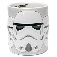 Taza oficial de Star Wars con el motivo de los Stormtroopers (Tropas de Asalto) realizada en cerámica con una capacidad de 0,35 litros.