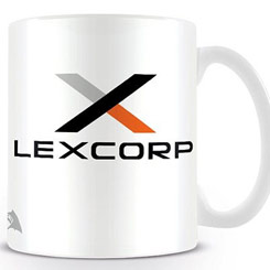 Taza oficial de DC Comics con el motivo del Logo de Lexcorp, realizada en cerámica con una capacidad de 0,32 litros, incluye grabados en el exterior. 