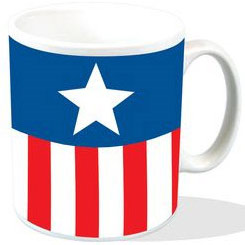 Taza oficial de Marvel con el motivo del Uniforme del Capitán América, realizada en cerámica con una capacidad de 0,33 litros.